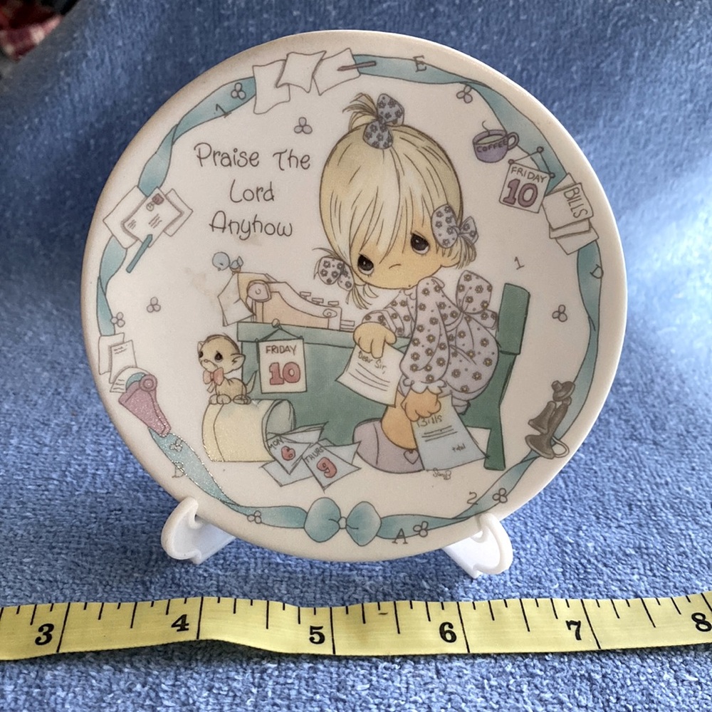 Precious Moments Decorative Plate 1992